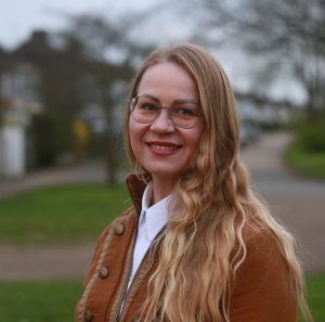 Alex Leonova Green Party Candidate for Banbury Colthorpe and Easington